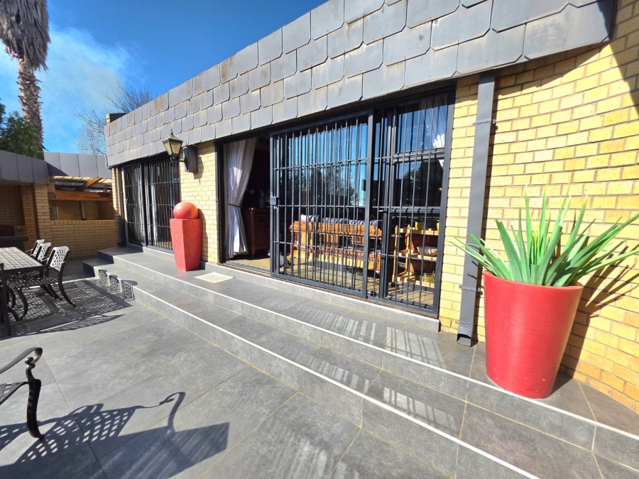 4 Bedroom Property for Sale in Panorama Free State